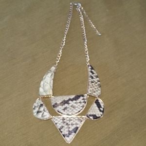 Fashion Necklace for bundle purchase